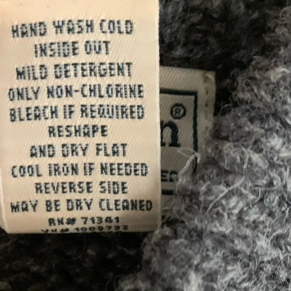 L.L. Bean 100% Lambswool Sweater Size M-Tall